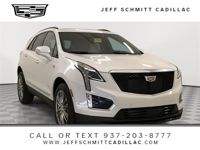 2025 Cadillac XT5 Sport