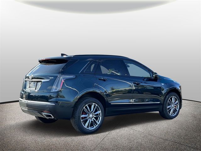 2025 Cadillac XT5 Sport