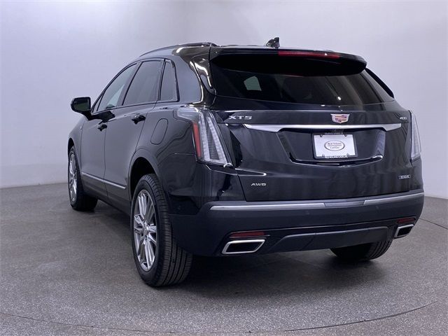 2025 Cadillac XT5 Sport