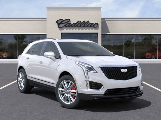 2025 Cadillac XT5 Sport