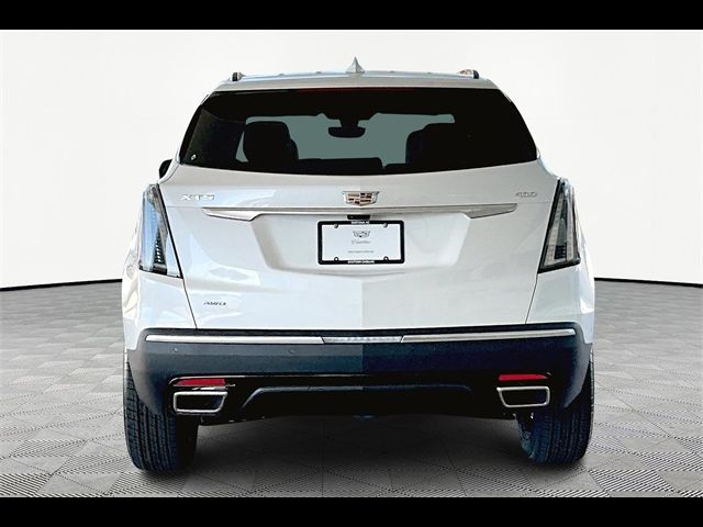 2025 Cadillac XT5 Sport