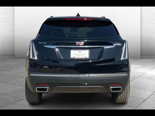 2025 Cadillac XT5 Sport