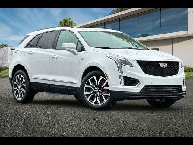 2025 Cadillac XT5 Sport