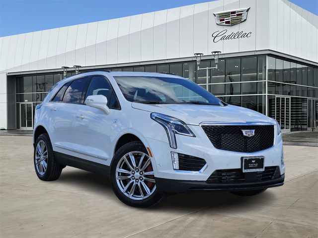 2025 Cadillac XT5 Sport