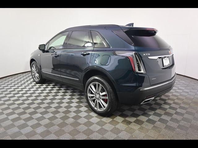 2025 Cadillac XT5 Sport