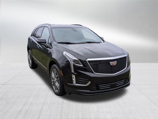 2025 Cadillac XT5 Sport