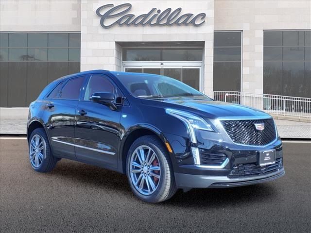 2025 Cadillac XT5 Sport