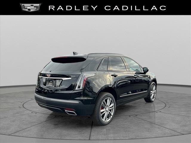 2025 Cadillac XT5 Sport