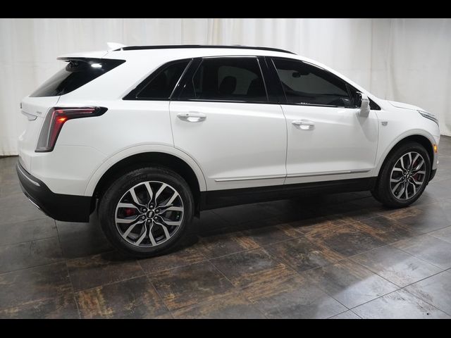 2025 Cadillac XT5 Sport