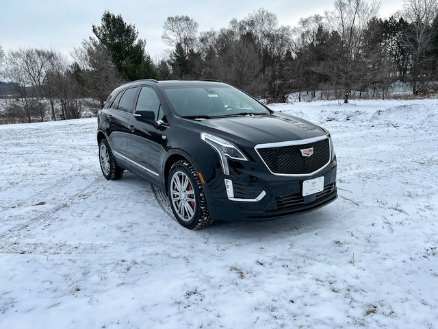 2025 Cadillac XT5 Sport