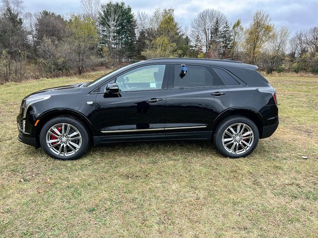 2025 Cadillac XT5 Sport