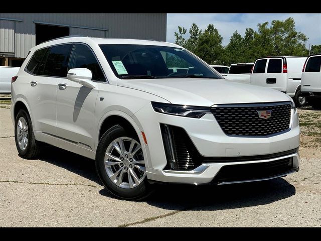 2025 Cadillac XT6 AWD Luxury