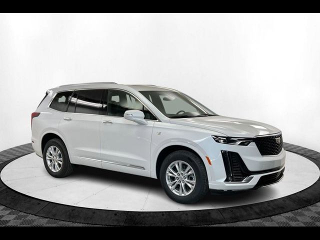2025 Cadillac XT6 AWD Luxury
