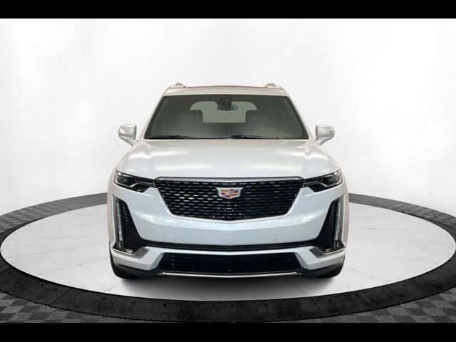 2025 Cadillac XT6 AWD Luxury