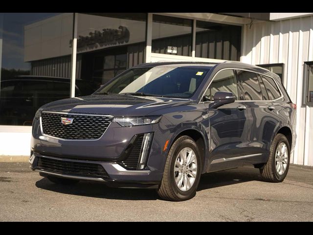 2025 Cadillac XT6 AWD Luxury