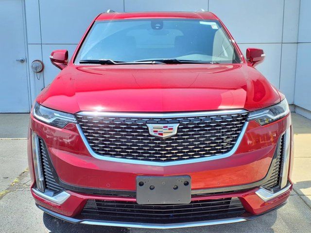 2025 Cadillac XT6 AWD Luxury