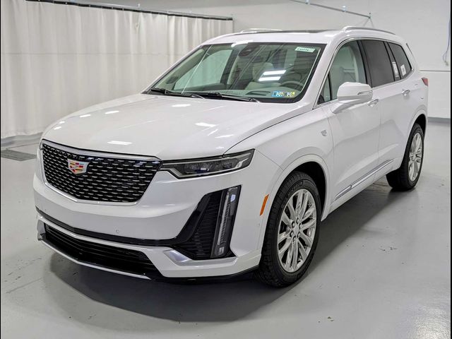 2025 Cadillac XT6 Premium Luxury