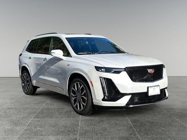 2025 Cadillac XT6 Sport