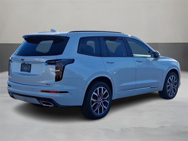 2025 Cadillac XT6 Sport