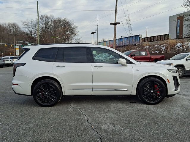 2025 Cadillac XT6 Sport