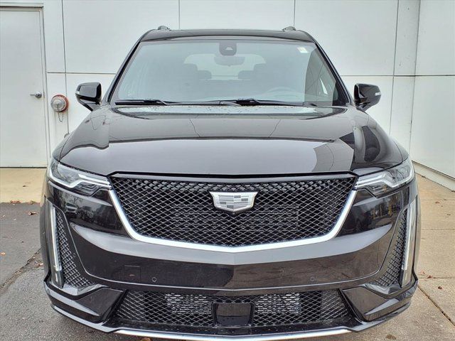 2025 Cadillac XT6 Sport