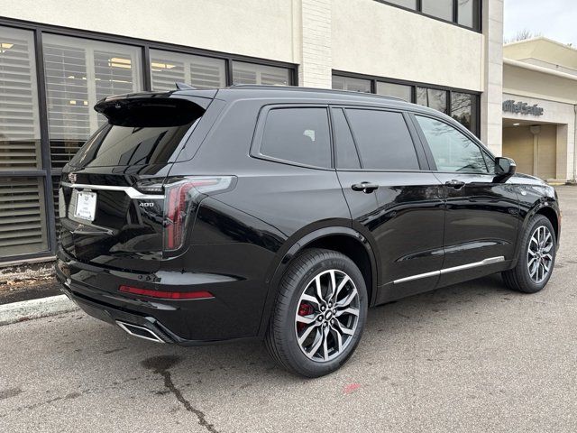 2025 Cadillac XT6 Sport