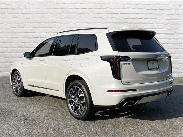 2025 Cadillac XT6 Sport