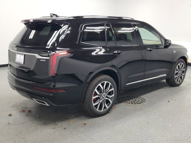 2025 Cadillac XT6 Sport