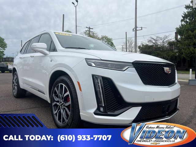 2025 Cadillac XT6 Sport