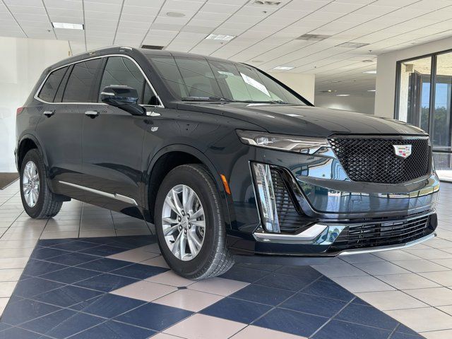 2025 Cadillac XT6 FWD Luxury
