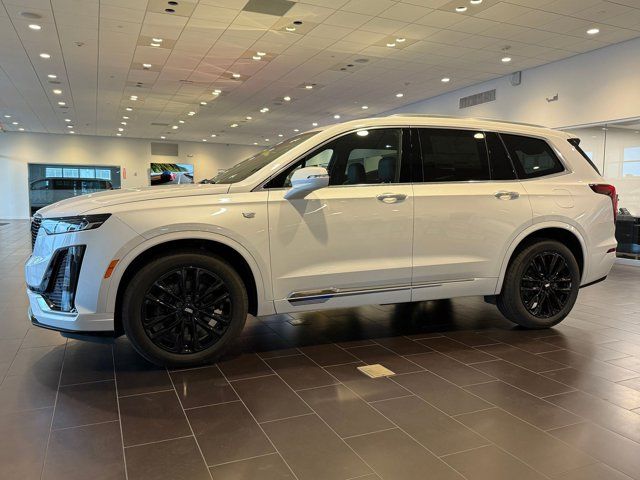 2025 Cadillac XT6 FWD Luxury