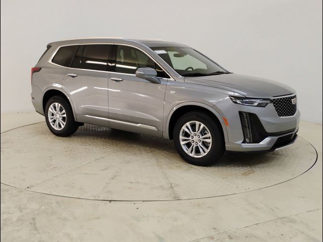 2025 Cadillac XT6 FWD Luxury