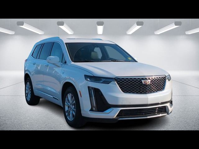 2025 Cadillac XT6 FWD Luxury