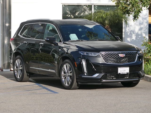 2025 Cadillac XT6 Premium Luxury