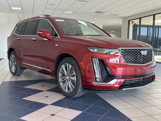 2025 Cadillac XT6 Premium Luxury
