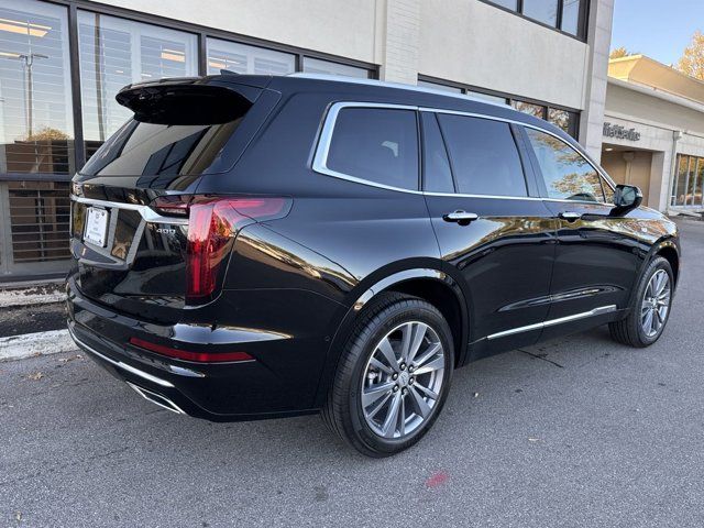 2025 Cadillac XT6 Premium Luxury