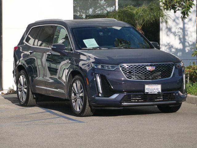 2025 Cadillac XT6 Premium Luxury