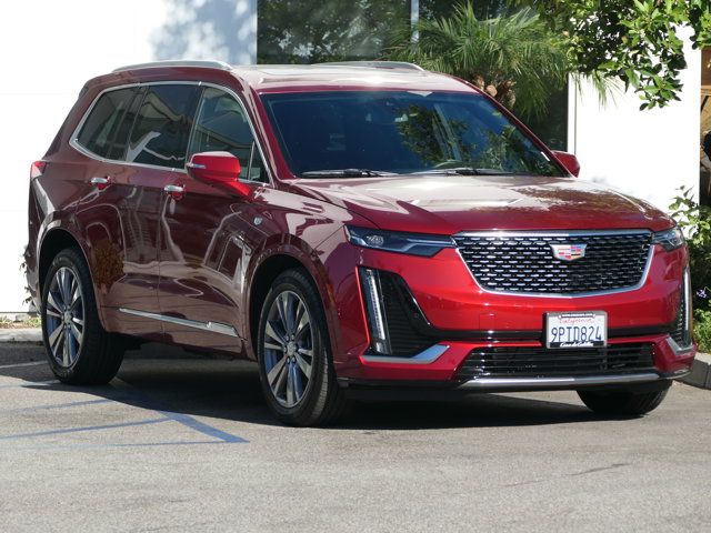 2025 Cadillac XT6 Premium Luxury