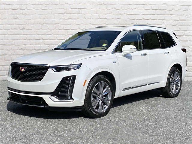 2025 Cadillac XT6 Premium Luxury