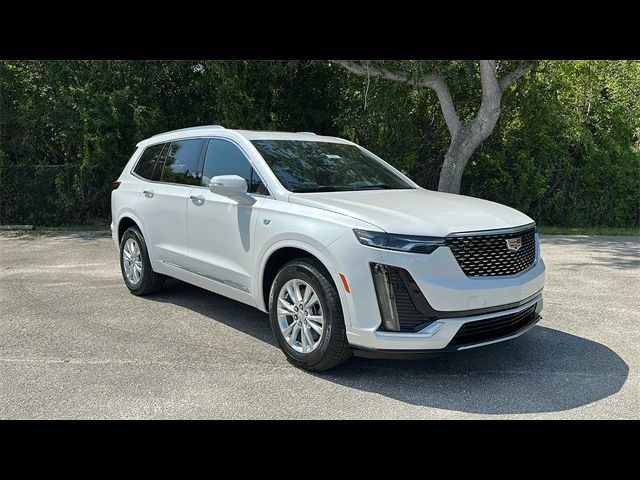 2025 Cadillac XT6 FWD Luxury