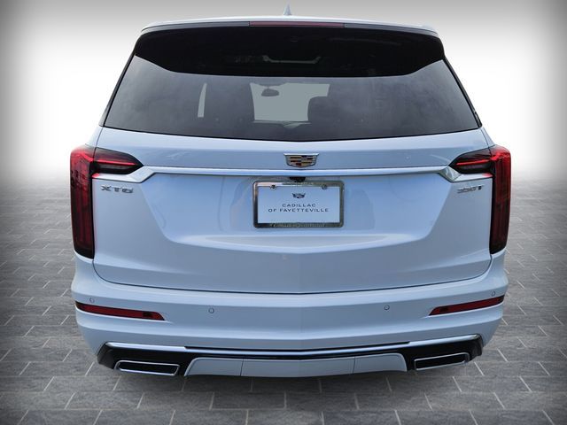 2025 Cadillac XT6 FWD Luxury