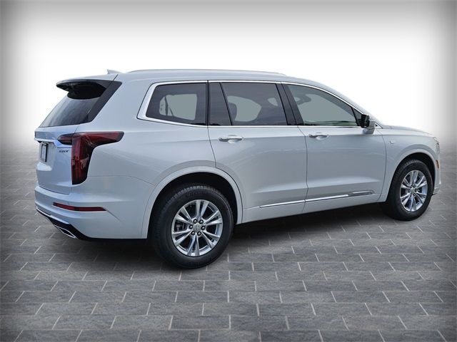 2025 Cadillac XT6 FWD Luxury