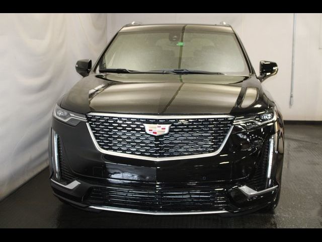 2025 Cadillac XT6 FWD Luxury