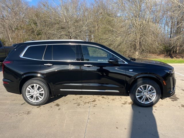 2025 Cadillac XT6 FWD Luxury