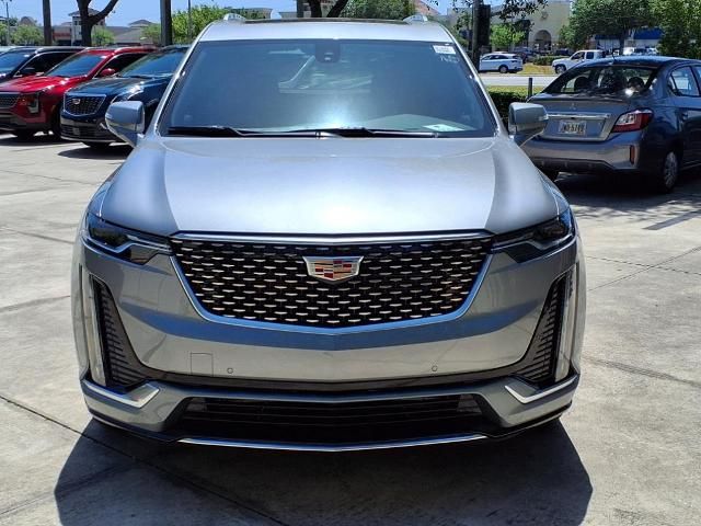 2025 Cadillac XT6 FWD Luxury