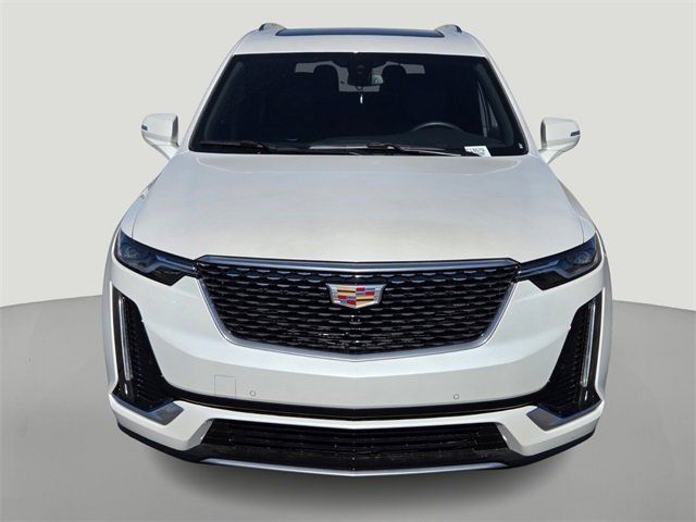 2025 Cadillac XT6 FWD Luxury