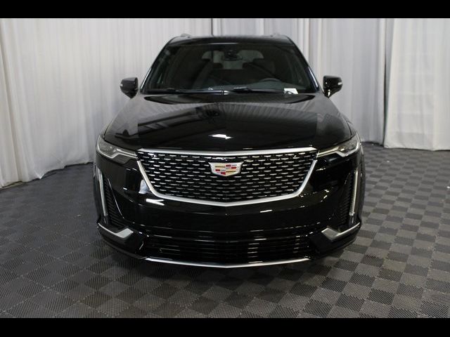 2025 Cadillac XT6 FWD Luxury
