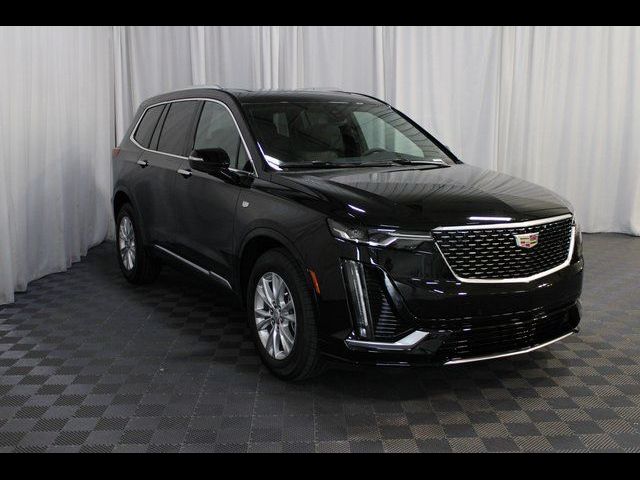 2025 Cadillac XT6 FWD Luxury