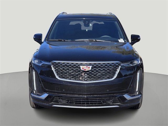 2025 Cadillac XT6 FWD Luxury