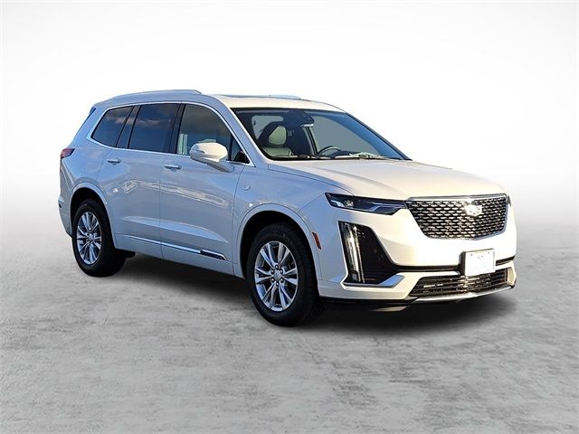 2025 Cadillac XT6 FWD Luxury